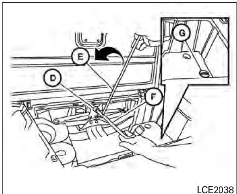 NISSAN Pathfinder 2017 - A VERTISSEMENT - 4