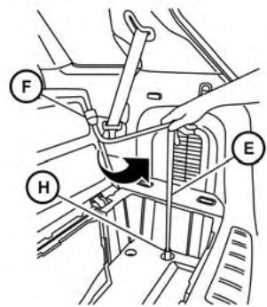 NISSAN Pathfinder 2017 - A VERTISSEMENT - 5