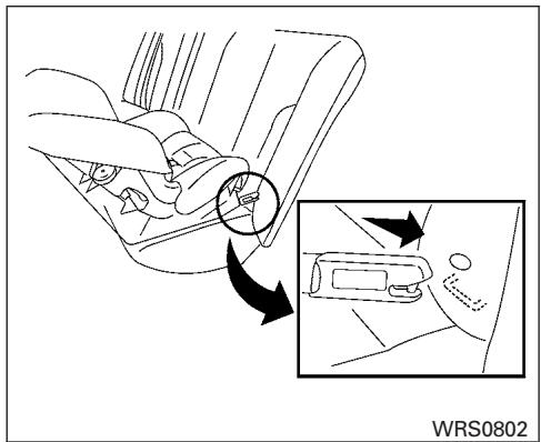 NISSAN Pathfinder 2017 - INSTALLATION D'UN ENSEMBLE DE RETENUE D'ENFANT ORIENTÉ VERS L'ARRÊRE AU MOYEN DU SYSTEMÉL LATCH - 2