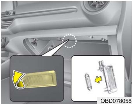 KIA Forte (2018-2021) - Remplacement de l'ampoule (type ampoule) d'éclairage de la boîte à gants - 1