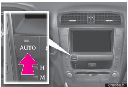 LEXUS IS XE20 Phase 2 (2010-2013) - BASCULEMENT EN MODE DE FONCTIONNEMENT AUTOMATIQUE - 1