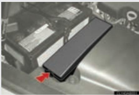 LEXUS IS XE20 Phase 2 (2010-2013) - Vérification et remplacement des fusibles - 1