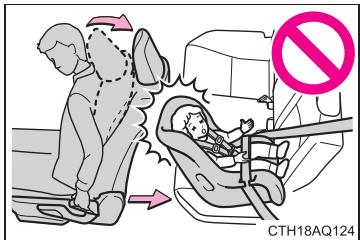 TOYOTA Prius C (2019) - En cas d'installation d'un siège de sécurité infant - 1