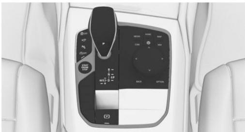 BMW Série 3 Hybride Rechargeable (2019-2022) - Touches dans le vehicule - 1