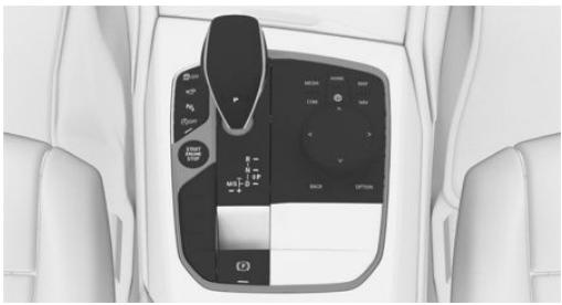 BMW Série 3 Hybride Rechargeable (2019-2022) - Touché dans le vehicule - 1