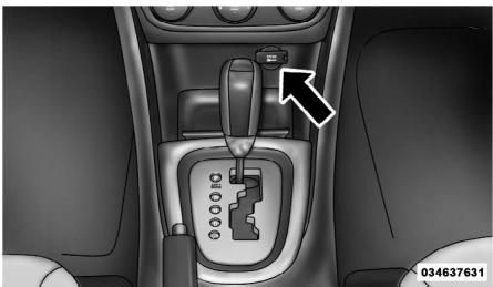 Chrysler 200 Cabriolet (2012) - CHARACTERISTIQUES DE VOTRE VEHICULE - 1