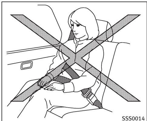 INFINITI G37 Cabriolet (2010) - PRECAUTIONS À PRENDRE AVEC LES CEINTURES DE SECURITE - 4