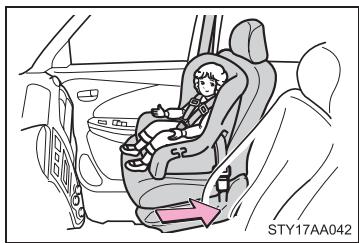 TOYOTA Yaris 2 (2008) - Lorsque vous installez un dispositif de retenue pour enfants - 2