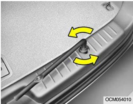 HYUNDAI Santa Fe 2 (2006-2009) - Pour enlever la roue de secours - 1