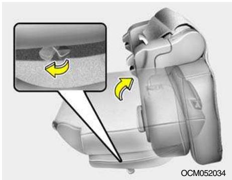 HYUNDAI Santa Fe 2 (2006-2009) - Fonction d'escamotage double du siège arrêté (2nde rangée) - 3