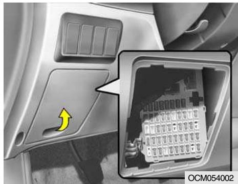 HYUNDAI Santa Fe 2 (2006-2009) - Remplacer un fusible - 1
