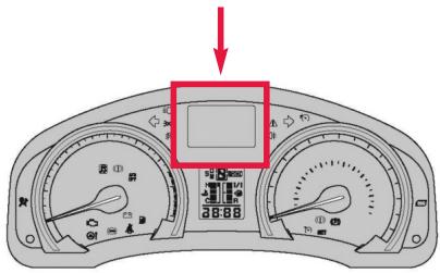 TOYOTA Avensis 3 Phase 1 (2009-2012) - Configuration de l'affichage pour acceder au réglage de l'heure - 1