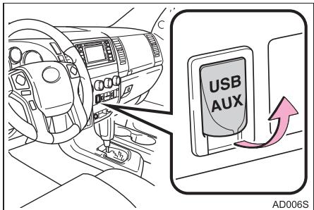 TOYOTA Sequoia (2016) - Prise usb/aux - 1