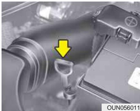 KIA Carens UN (2006-2010) - LIQUIDE DE BOITE-PONT AUTOMATIQUE (LE CAS ÉCHÉANT) - 1