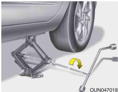 KIA Carens UN (2006-2010) - A VERTISSEMENT - 1