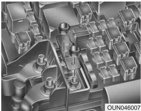 KIA Carens UN (2006-2010) - ATTENTION - 1