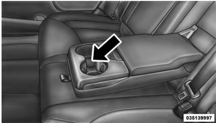 Chrysler 200 (2017) - Porte-gobelets des sièges arrière - 1