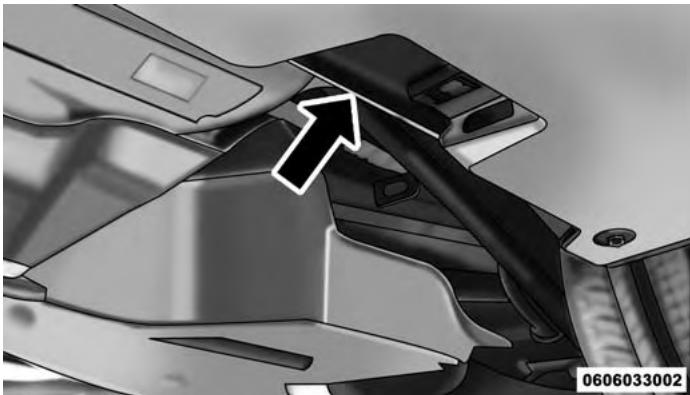 Chrysler 200 (2017) - Emplacements de levage - 3