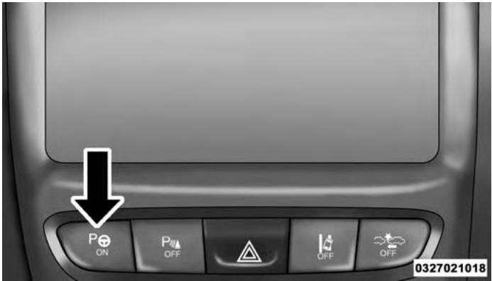 Chrysler 200 (2017) - Activation et désactivation du système d'aide au stationnement actif ParkSense - 1