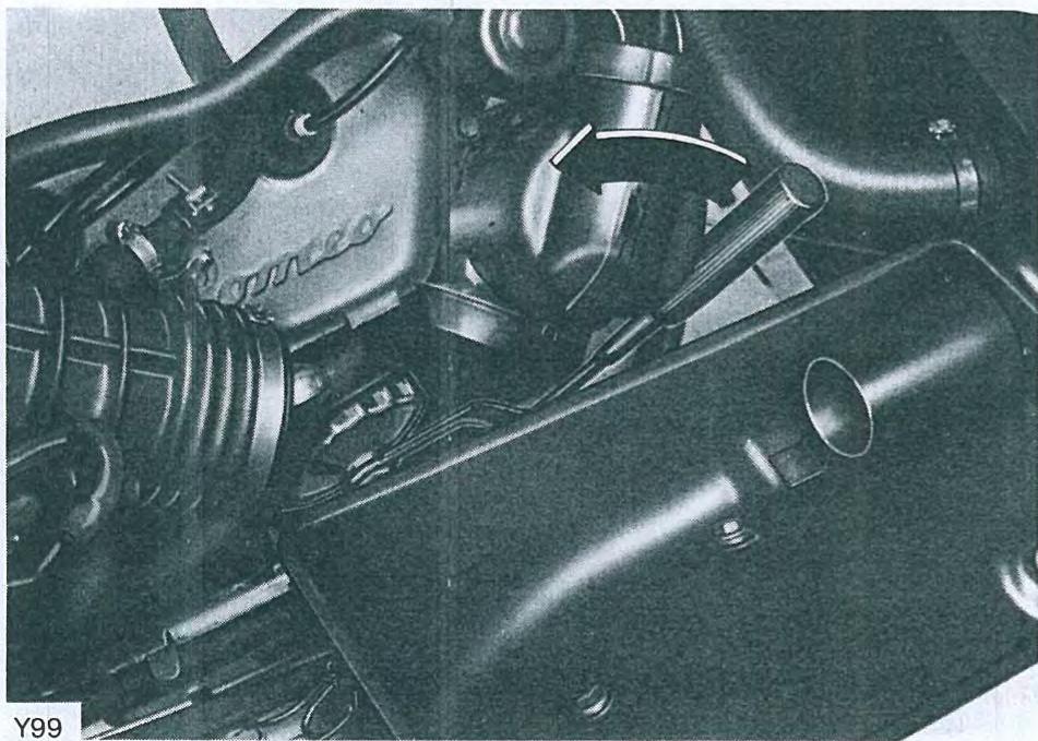 ALFA ROMEO Alfetta GT GTV(1980-1987) - REEMPLACEMENT DU FILTRE À HUIL - 1