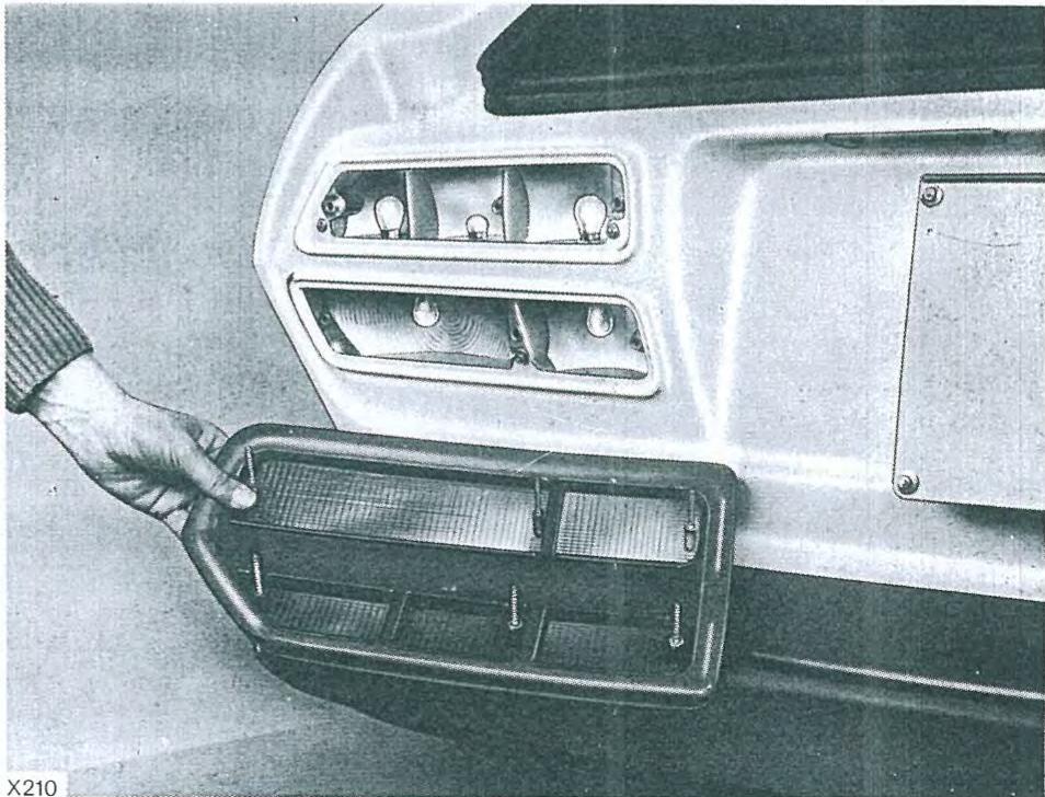 ALFA ROMEO Alfetta GT GTV(1980-1987) - Lampe de feuux arrêté: - 3