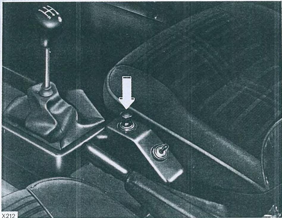 ALFA ROMEO Alfetta GT GTV(1980-1987) - PLAFONNIERS - 1
