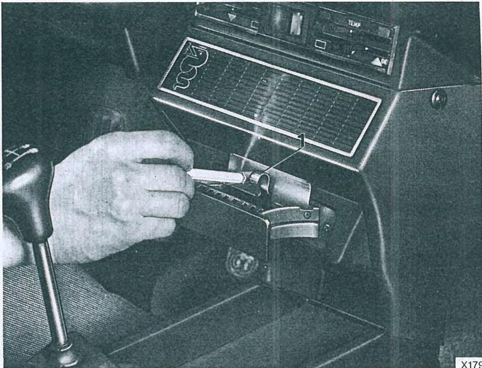 ALFA ROMEO Alfetta GT GTV(1980-1987) - CENDRIERS - 1