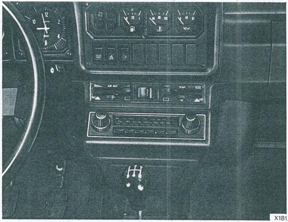 ALFA ROMEO Alfetta GT GTV(1980-1987) - Pour les haut-parleurs - 1