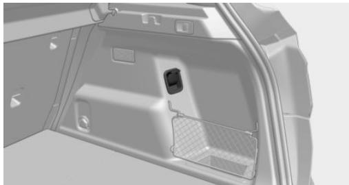BMW X1 Phase 1 (2015-2019) - Dans le compartment à bagages - 1