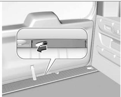 FIAT Doblo 3 (2023) - Ouverture d'urgence du hayon depuis l'intérieur du vehicule - 1