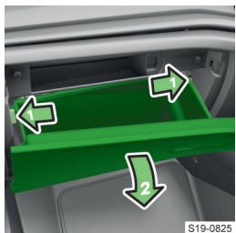 SKODA Octavia 4 (2020-2023) - Accès aux fusibles - conduite à droite - 2