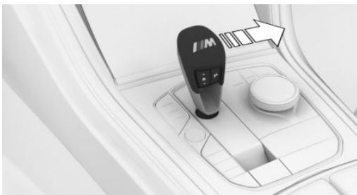 BMW M8 Coupé Phase 1 (2021) - Positionnement de la manette de sélection sur D/S, N, R - 2
