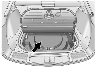 CADILLAC SRX (2013) - Dépose du pneu de secours et des outils - 3