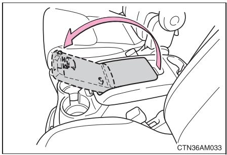 TOYOTA Sienna (22010) - ▶ Rangement de console supérieur - 1