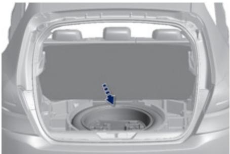 PEUGEOT 308 2 2016 - Accès à la roue de secours - 1