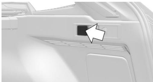 BMW Série 4 Gran Coupé (2024) - Dans le compartment à bagages - 1