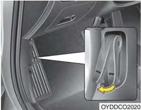 KIA Forte (2012-2016) - Ouverture du capot - 1