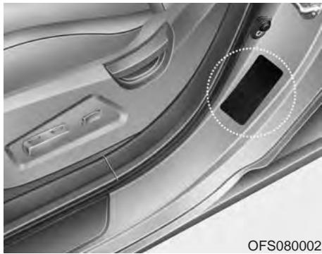 KIA Forte (2012-2016) - ÉTIQUETTE DE CERTIFICATION DU VEHICULE - 1