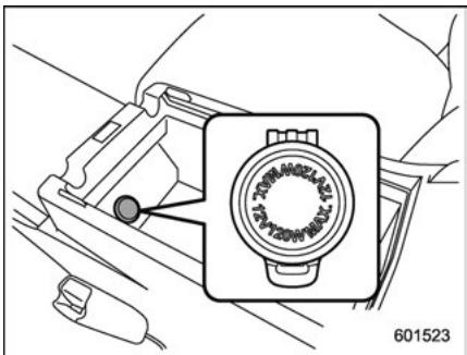 SUBARU Legacy (2016) - Prises de courant pour accessoire - 2