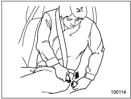 SUBARU Legacy (2016) - DANGER - 5