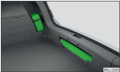 SKODA Fabia 3 Phase 1 (2015-2017) - Trousse de secours et triangle de présignalisation - 1