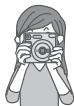 FUJIFILM INSTAXSQ40 - Tenez l'appareil photo, regardez dans le viseur de l'appareil photo pour cadrer votre composition souhaitée et appuyez sur le déclencheur. - 1