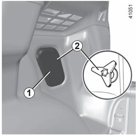 RENAULT Scenic 4 (2016-2020) - FEUX ARRÈRE ET LATERAUX : remplacement des lampes (1/5) - 1