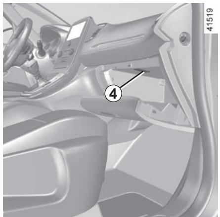 RENAULT Scenic 4 (2016-2020) - ÉCLAIRAGE INTÉRIEUR : remplacement des lampes (3/3) - 1