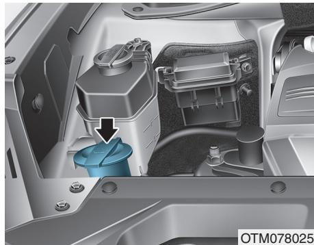 HYUNDAI Santa Fe (2018-2020) - Vérifier le niveau du lave-glace - 1