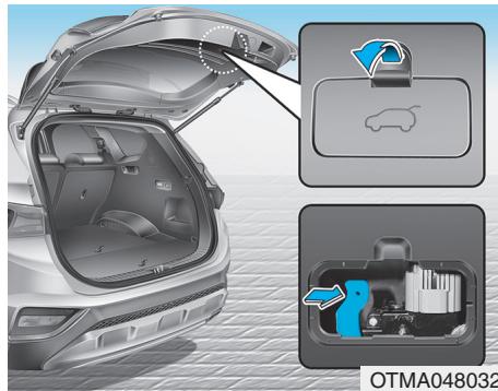 HYUNDAI Santa Fe (2018-2020) - Ouverture d'urgence du hayon - 1
