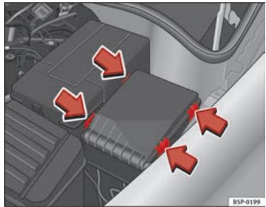 SEAT Altea Phase 2 (2009-2015) - Remplacement d'un fusible - 2