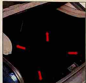 RENAULT Safrane Phase 2 (1996-2002) - Rangements dans le coffre - 1