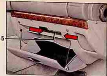 RENAULT Safrane Phase 2 (1996-2002) - Éclaireurs intérieurs (remplacement des lampes) - 4