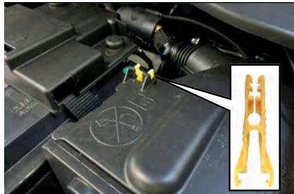 JEEP Compass Phase 1 (2016-2021) - Petite pince pour l'extraction des fusibles - 1